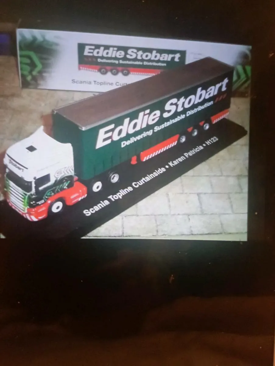 EDDIE STOBART SCANIA TOPLINE CURTAINSIDE  TRUCK - Image 1