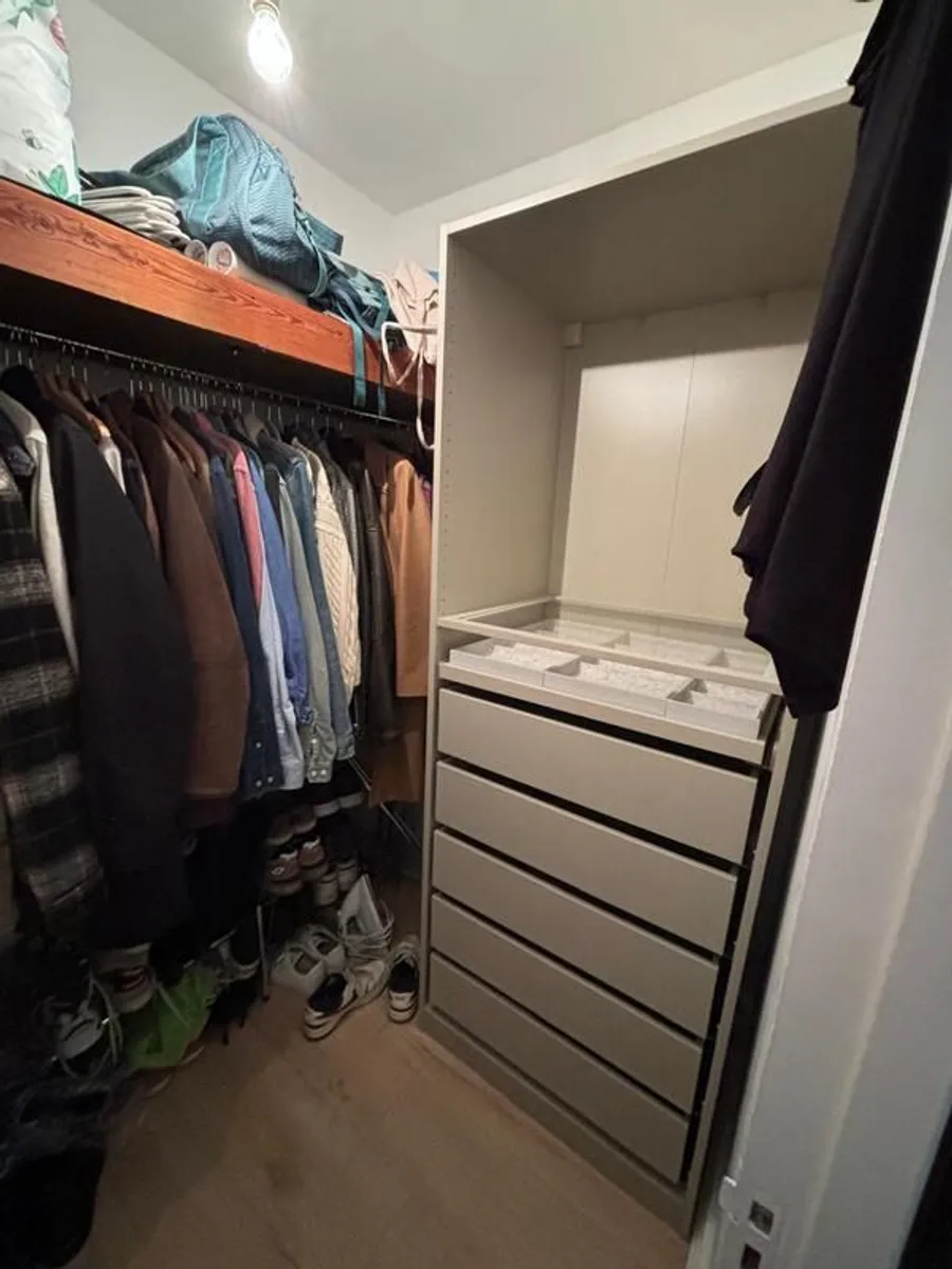 Wardrobe - Image 3