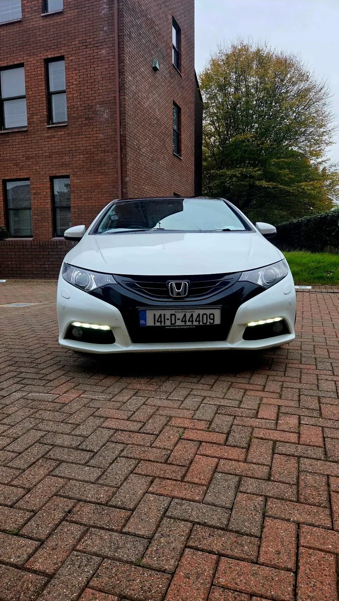 Honda Civic 1.6I DTEC EX PLUS TOP OF THE RANGE - Image 2