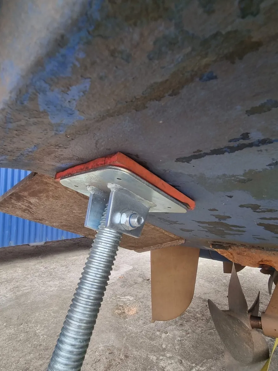 Boat jack - Image 1