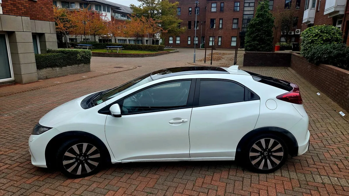 Honda Civic 1.6I DTEC EX PLUS TOP OF THE RANGE - Image 4