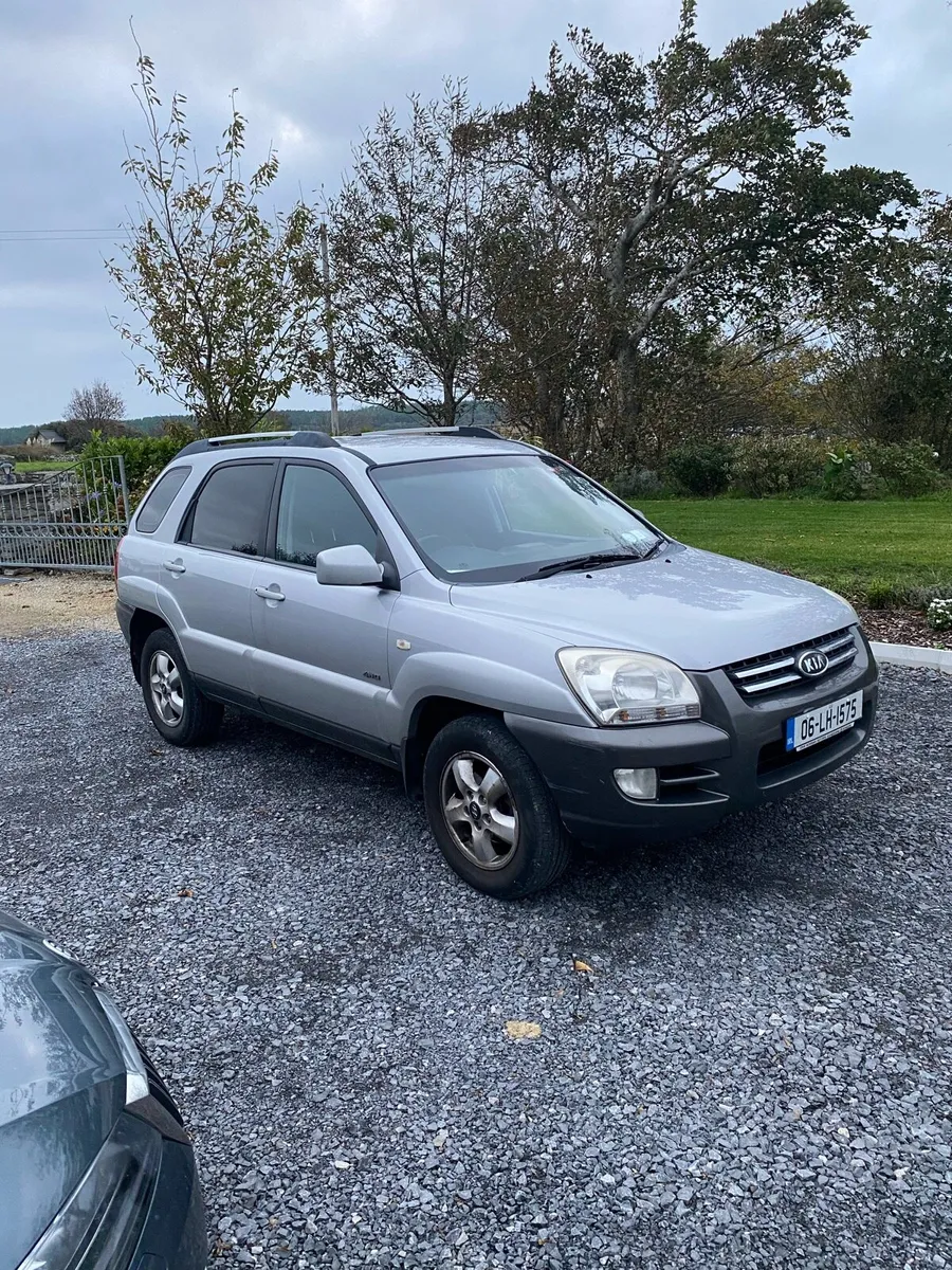 2006 Kia Sportage - Image 1