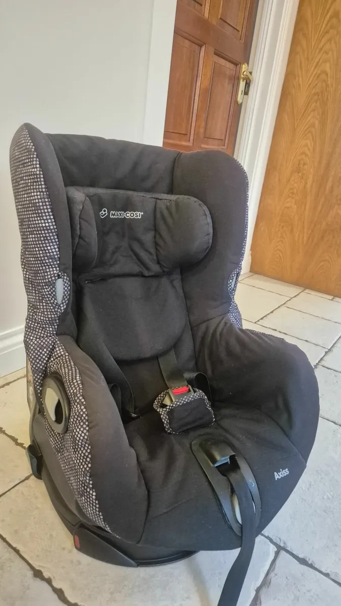 Maxi Cosi Toddler Car Seat - Image 2