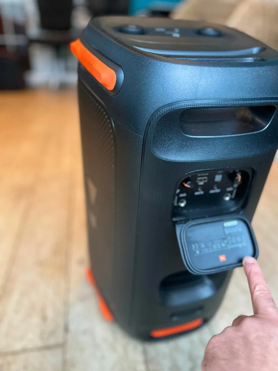 JBL PARTYBOX 110 [BRAND NEW] - Image 3