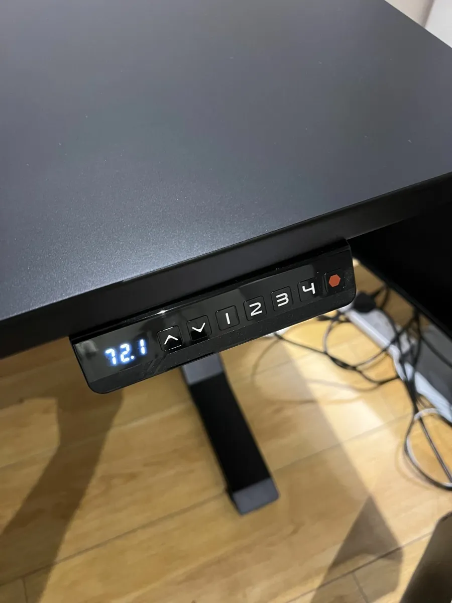 Computer desk / standing desk - Image 2