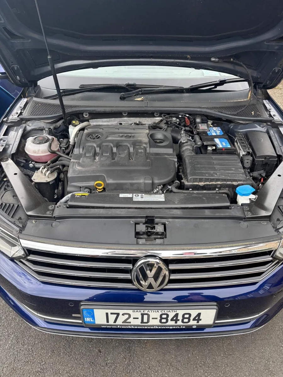 VW Passat - Image 4