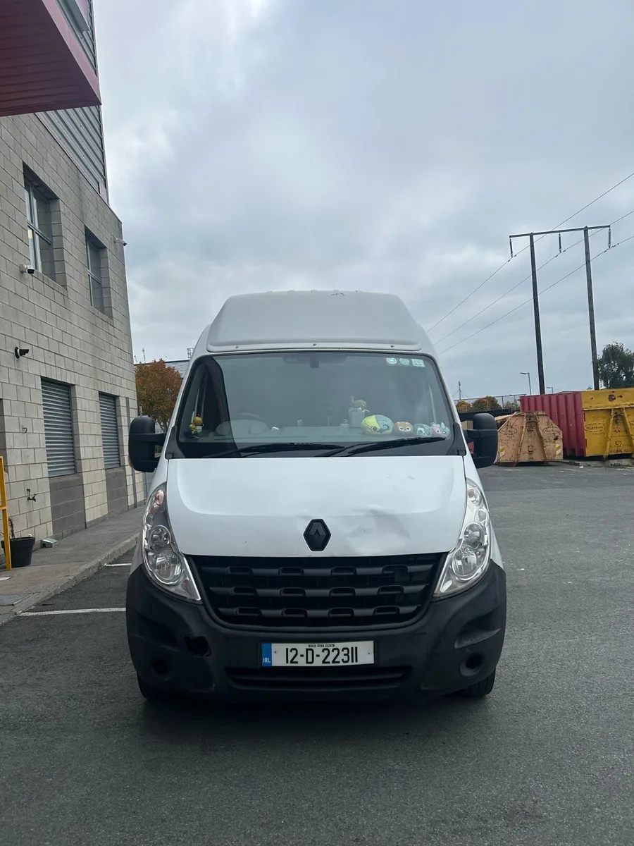 Renault Master - Image 2