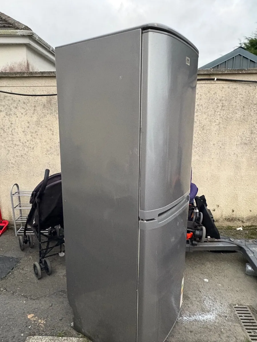 Fridge freezer - Image 3