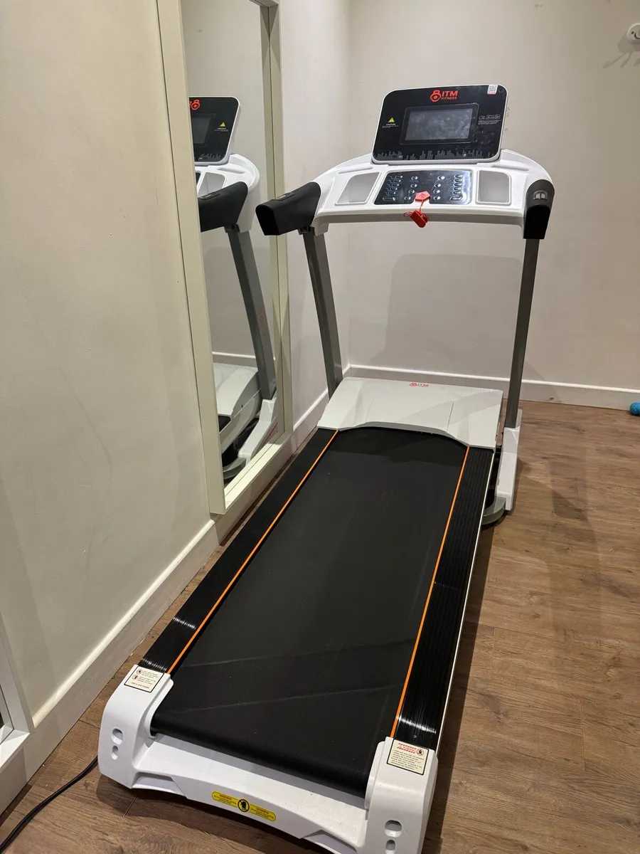 Treadmill - Image 1