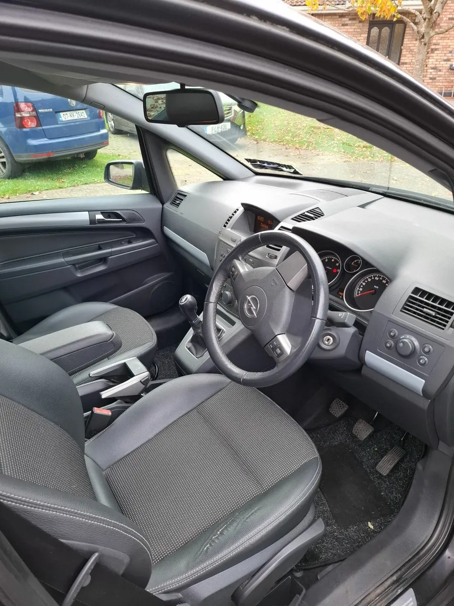 Opel Zafira 2007 - Image 4