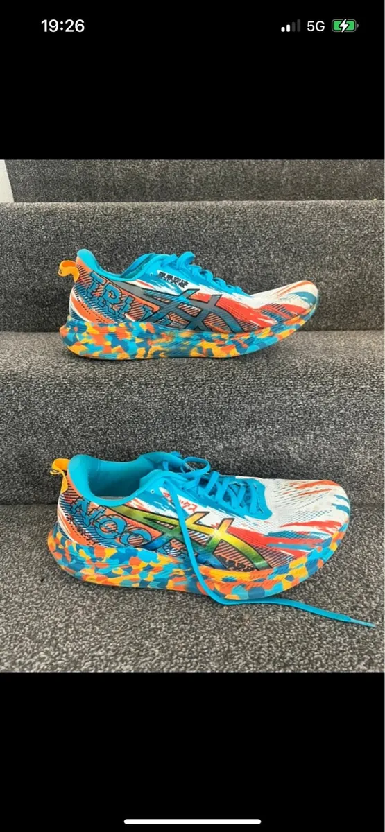 ASICS Running Shoes - Image 1