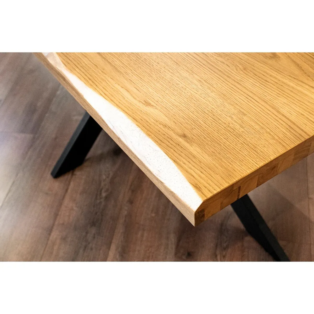 Solid Oak Dining Table (Brand New) - Image 4