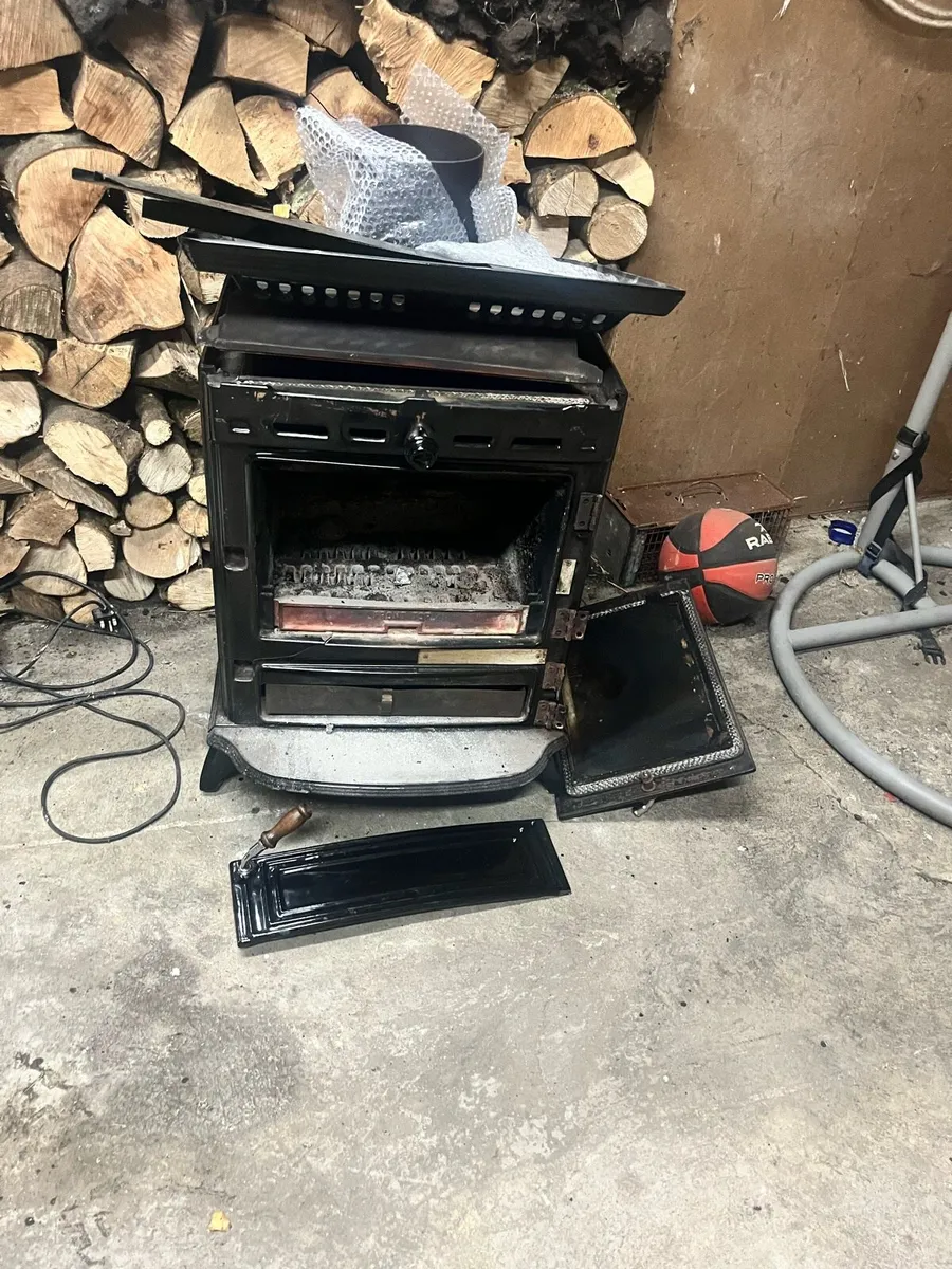 Stanley Erin stove - Image 1