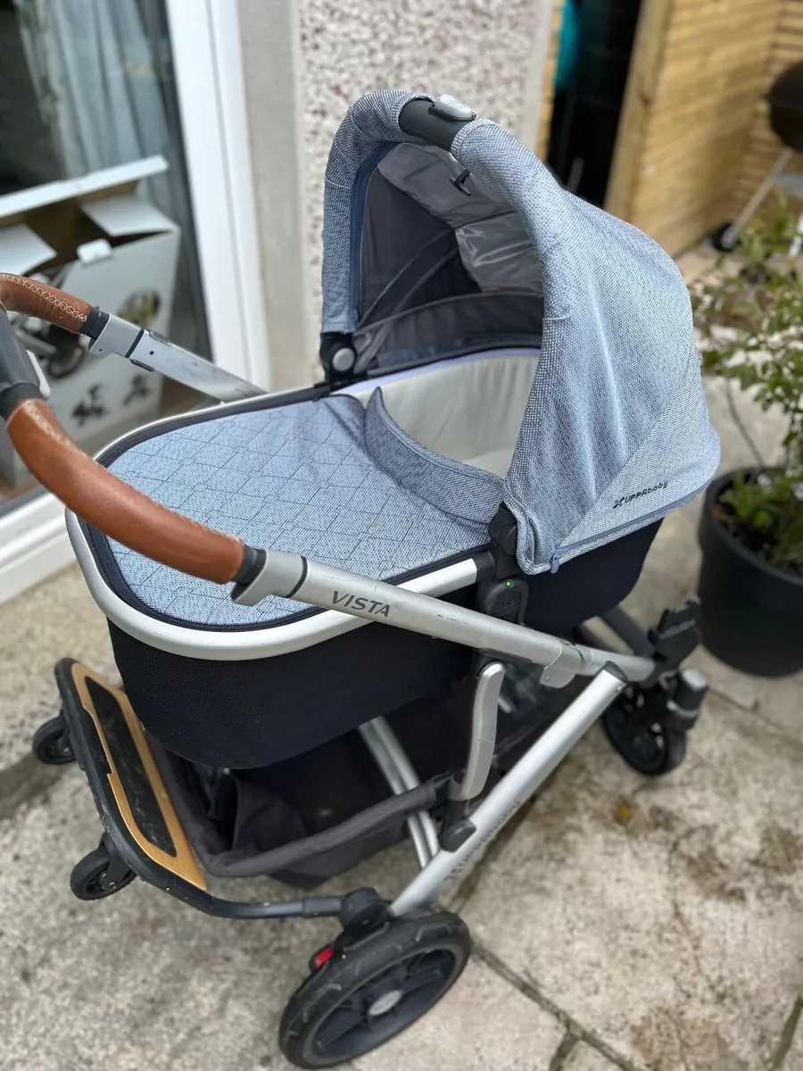 Uppababy V2 Travel System (bassinet & toddler sea) - Image 2