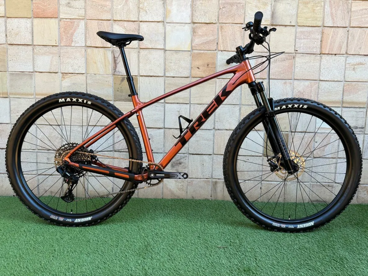 TREK MARLIN 7