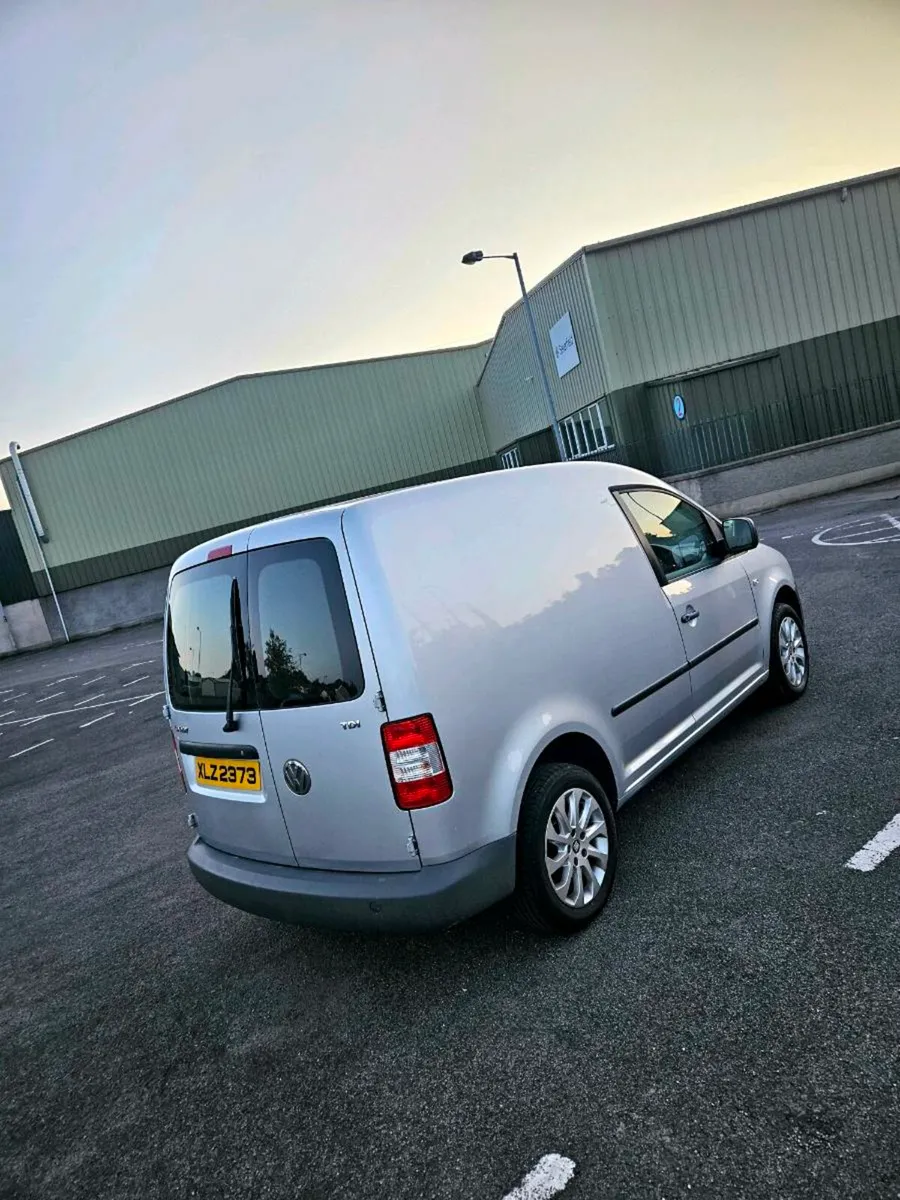 Volkswagen Caddy - Image 3