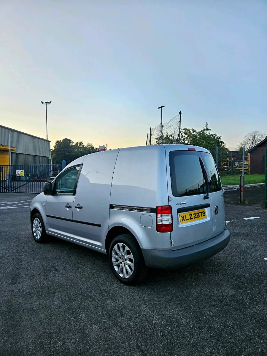 Volkswagen Caddy - Image 4
