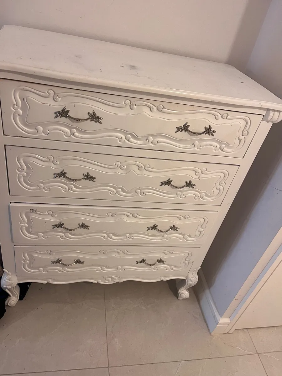 Chest of drawers  (4 drawer ) - Image 2