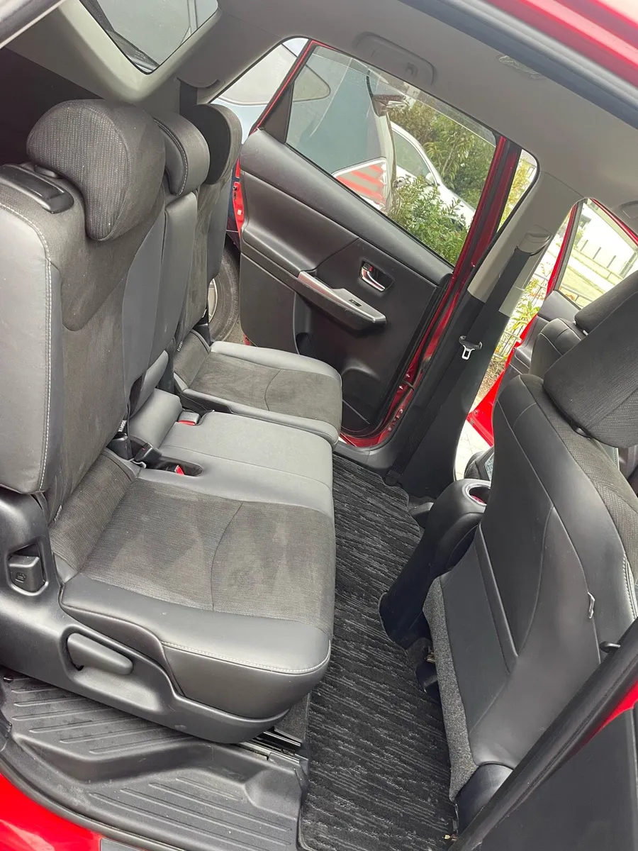 Toyota Prius 7 seater red - Image 4