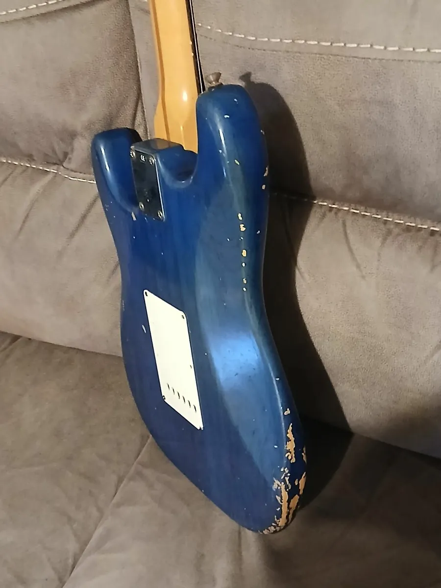 Fender American Stratocaster - Image 3
