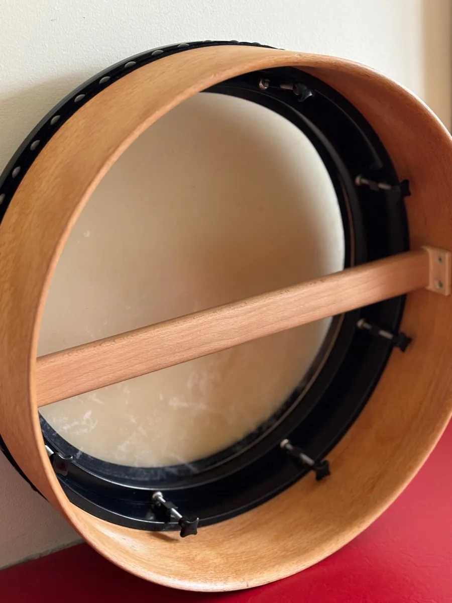 Christian Hedwitschak Bodhran with lambeg skin - Image 3