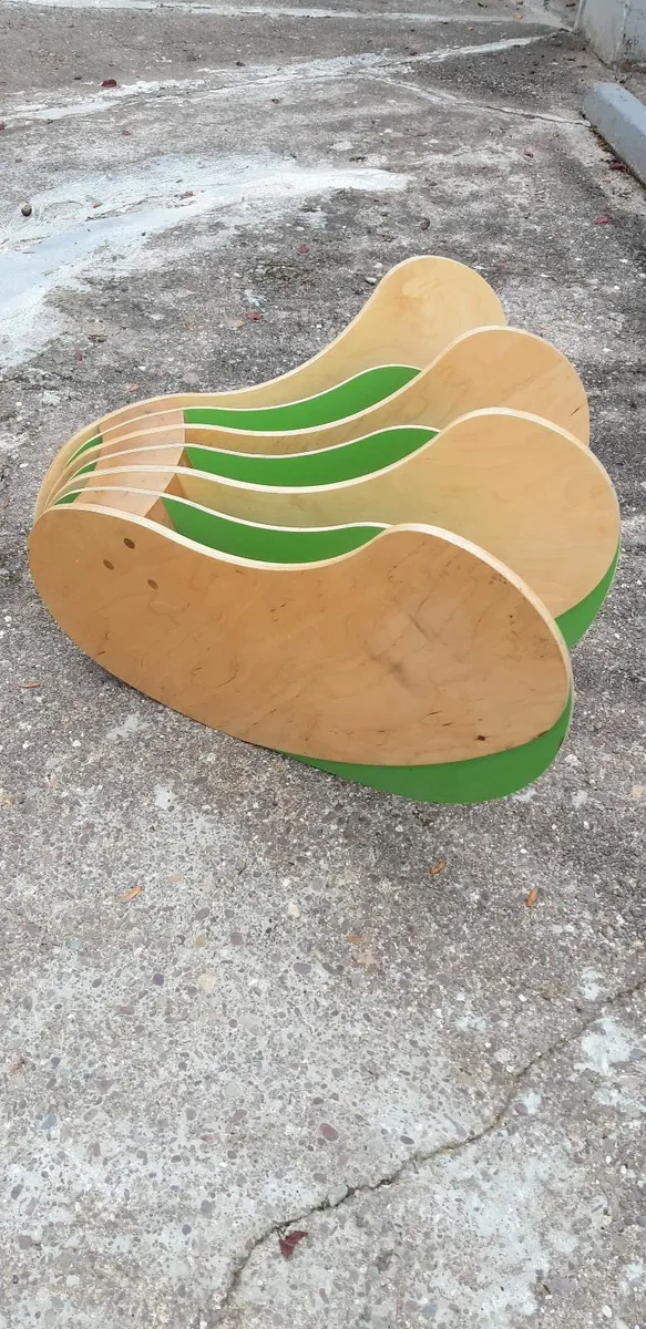 Birch plywood rocking stool - Image 2