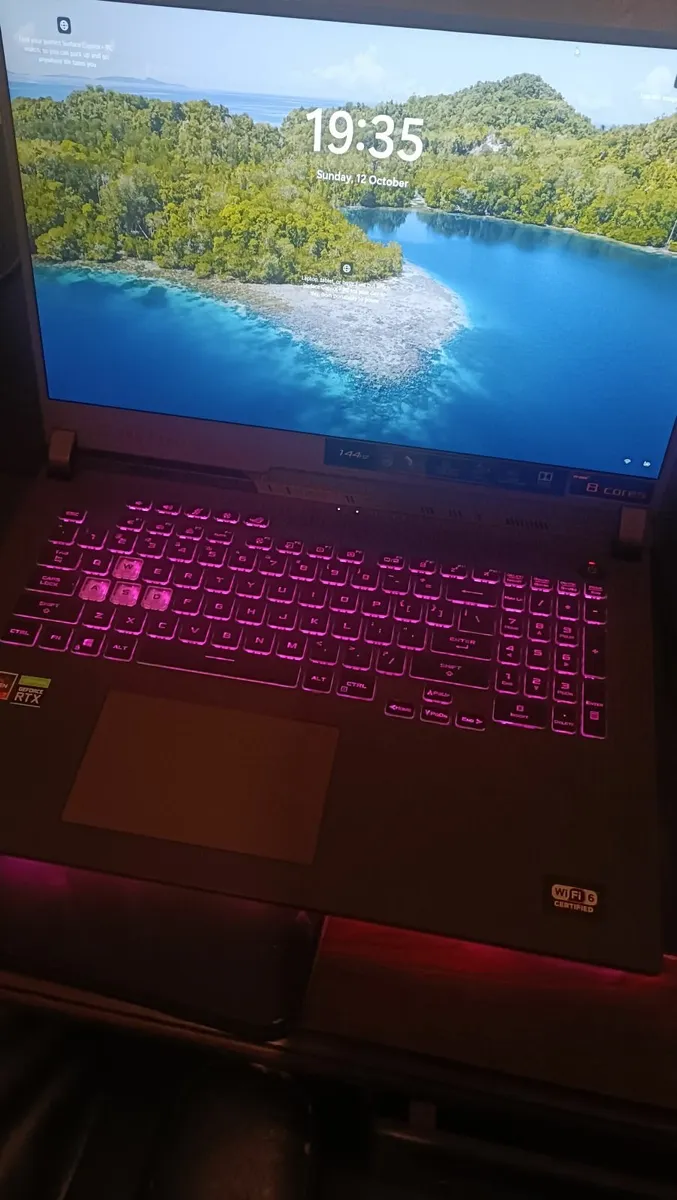 Asus ROG 17" STIX Gaming Laptop - Image 2