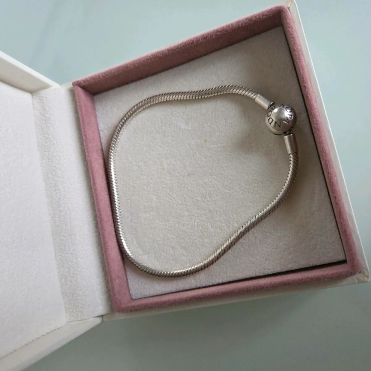 Pandora bracelet - Image 1