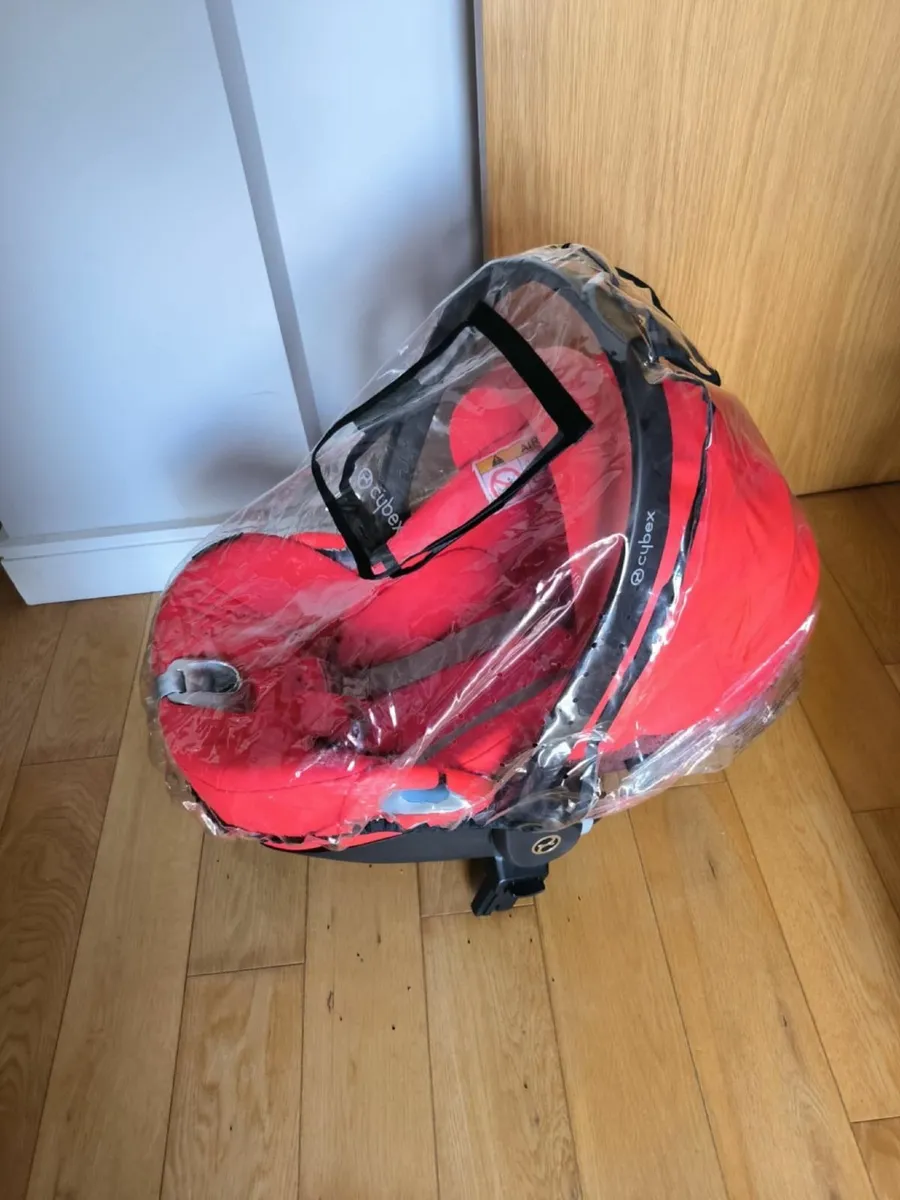 Car seat, Cybex for ages 0-2 years - Image 3