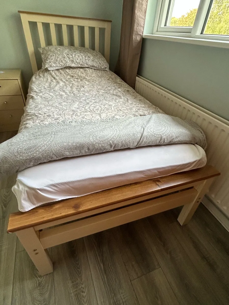 Single bed for sale - Image 2