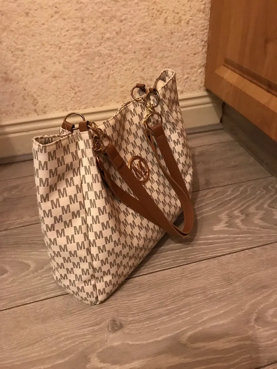 Michael Kors bag - Image 1