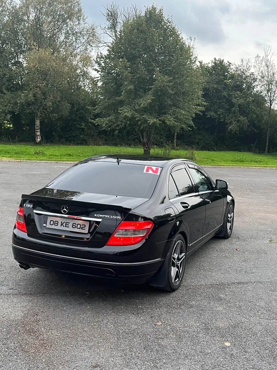 Mercedes-Benz C-Class 2008 - Image 2