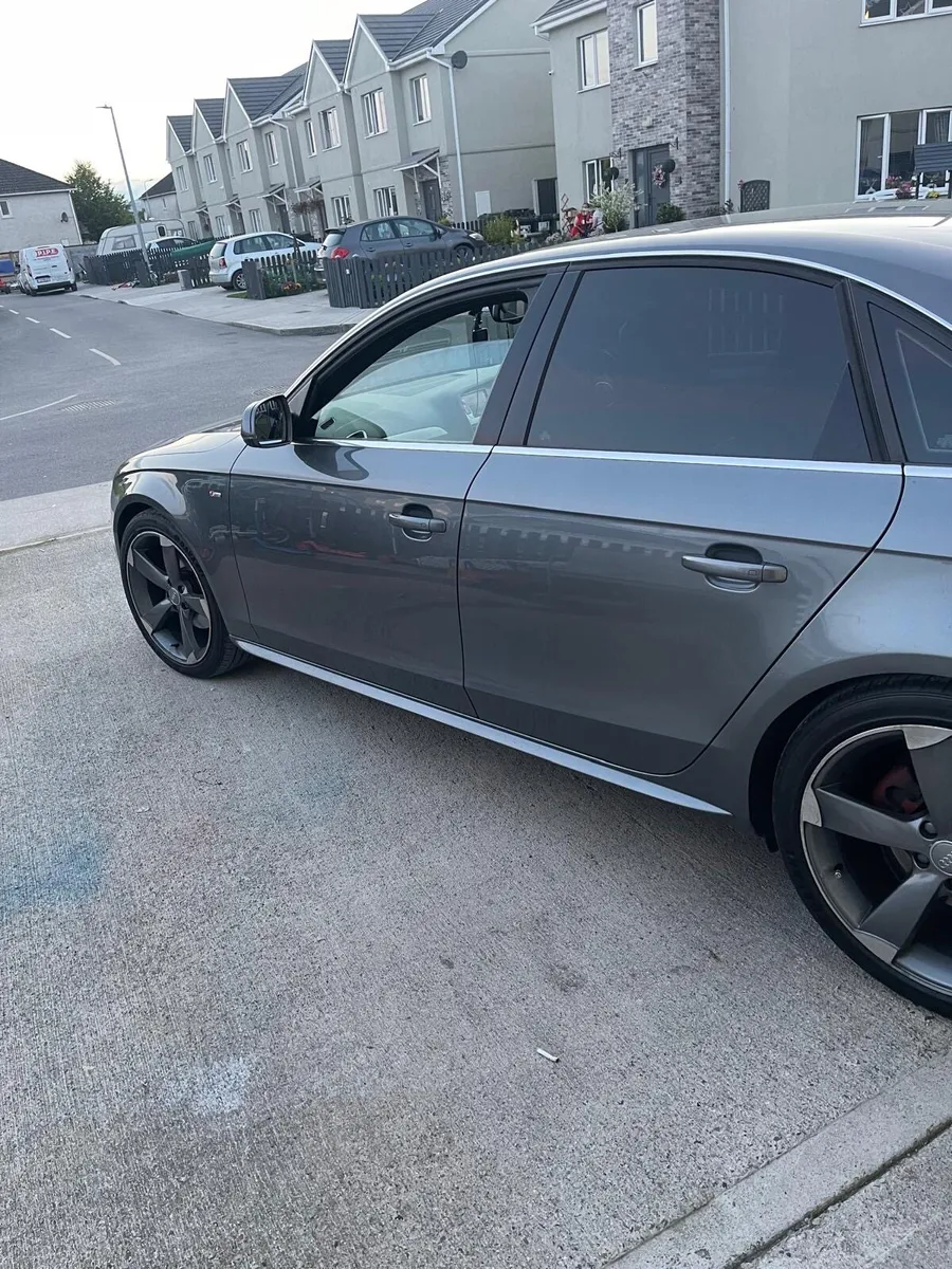 Audi a4 sline - Image 2
