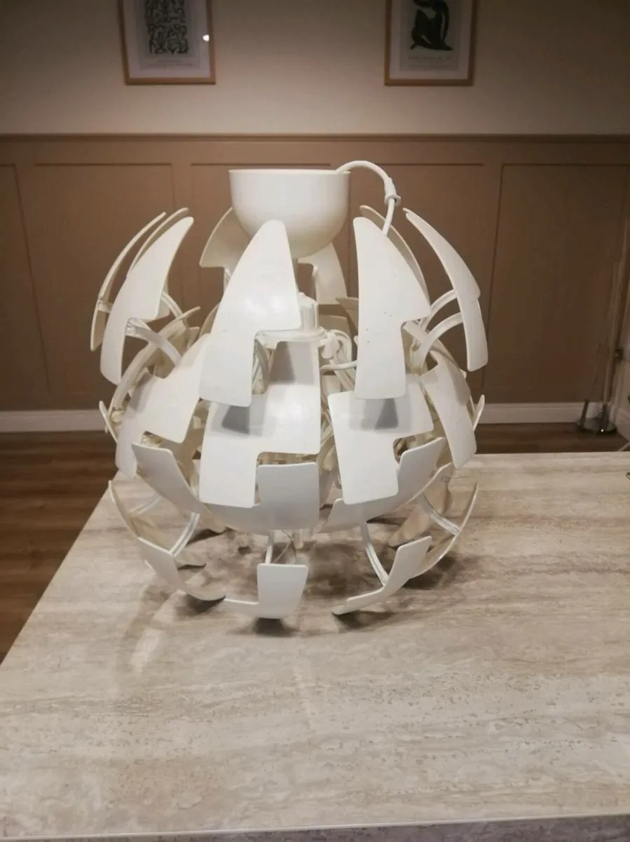 Light - Image 1