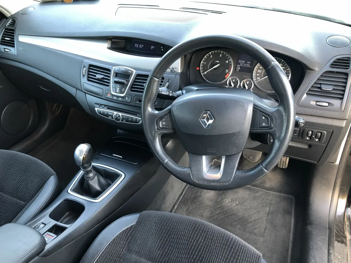 Renault Laguna 2008 2L 150BHP - Image 4