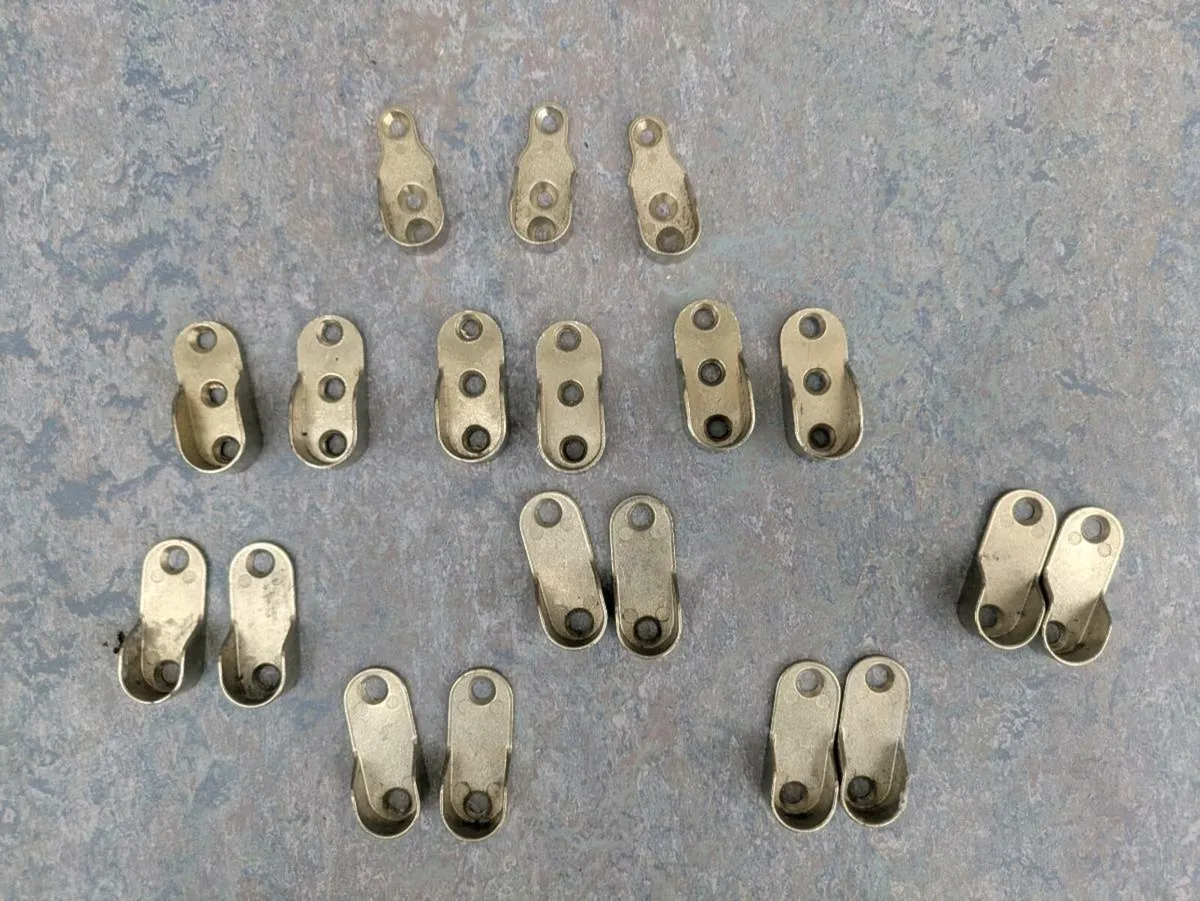 Rail holders - Image 1