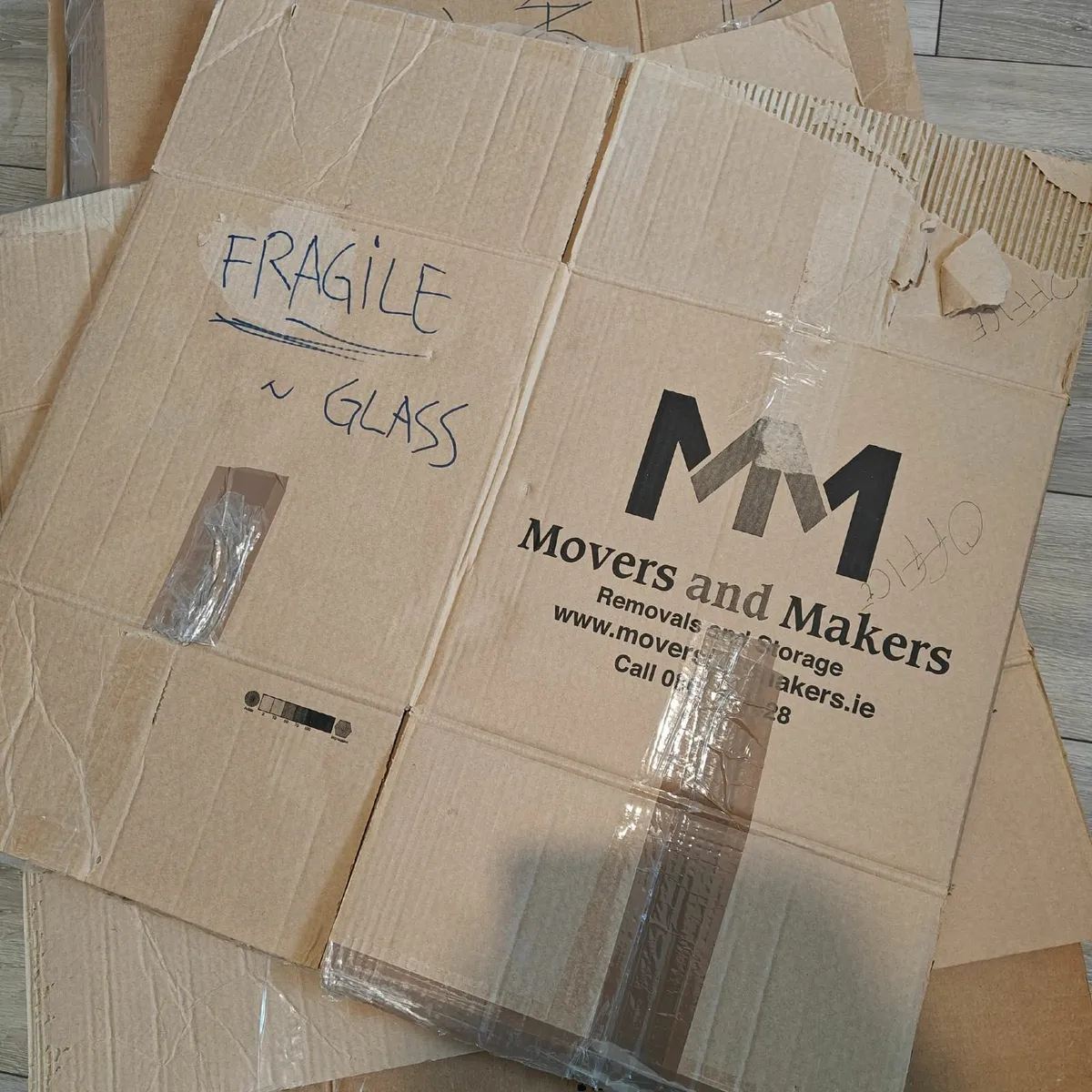 Moving boxes - Image 1