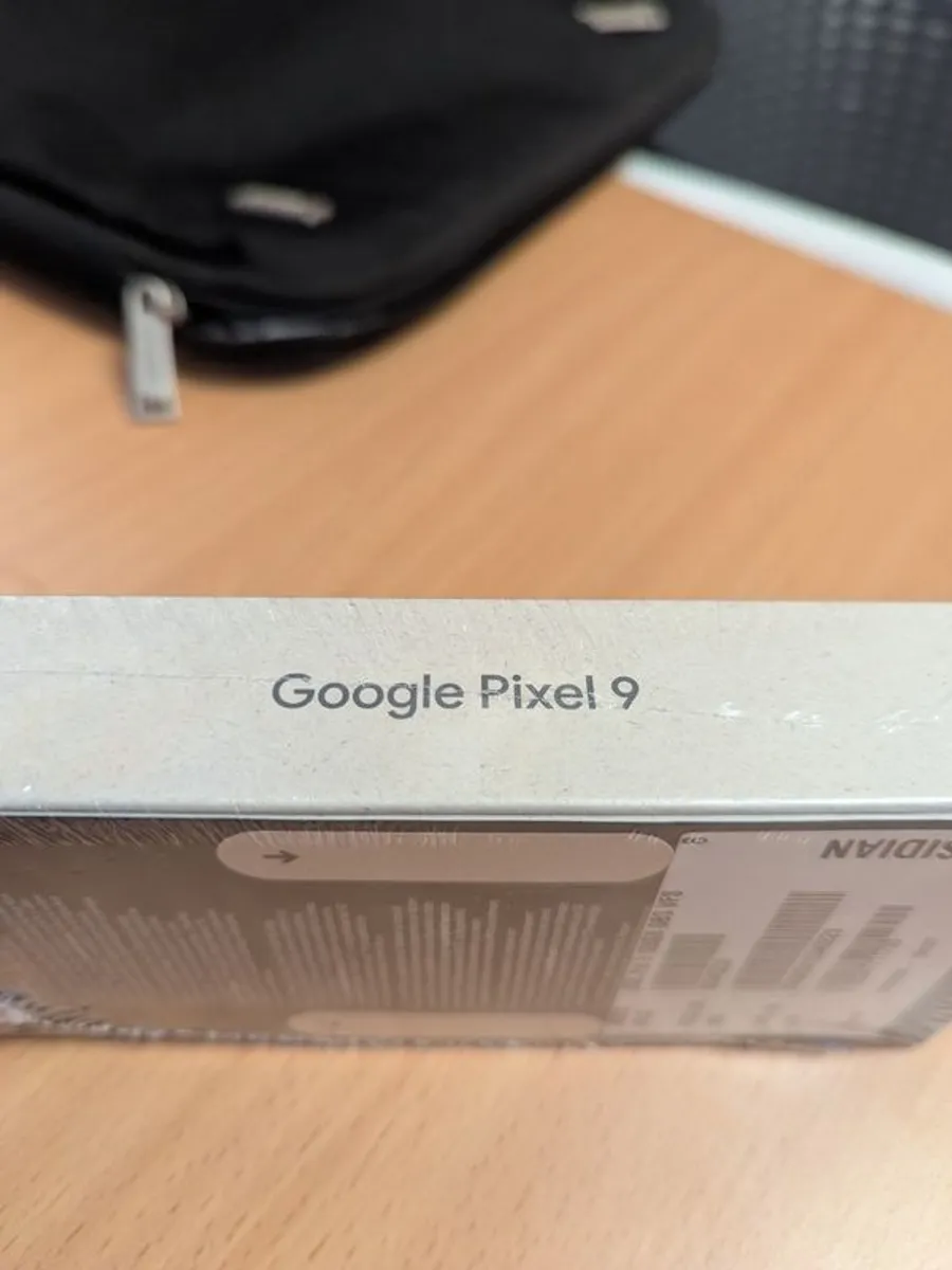 Google Pixel 9 128 G (2 year warranty) PRICE DROP! - Image 2