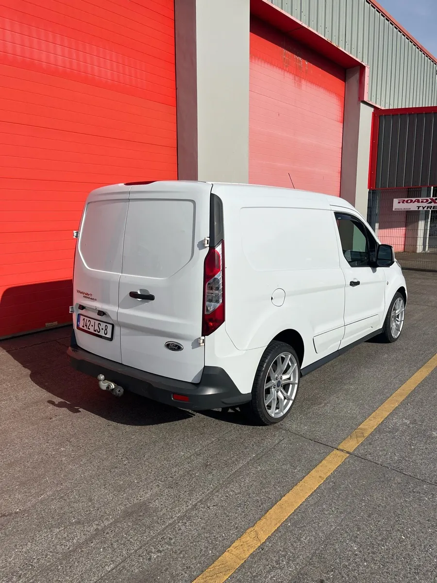 Ford Transit Connect New Test - Image 2