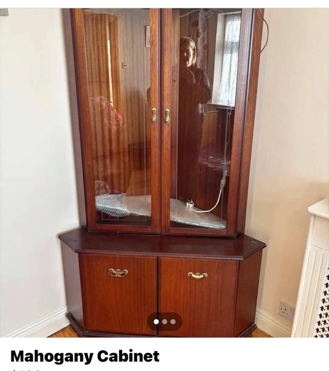 Furniture- solid mahogany corner cabinet - Image 1