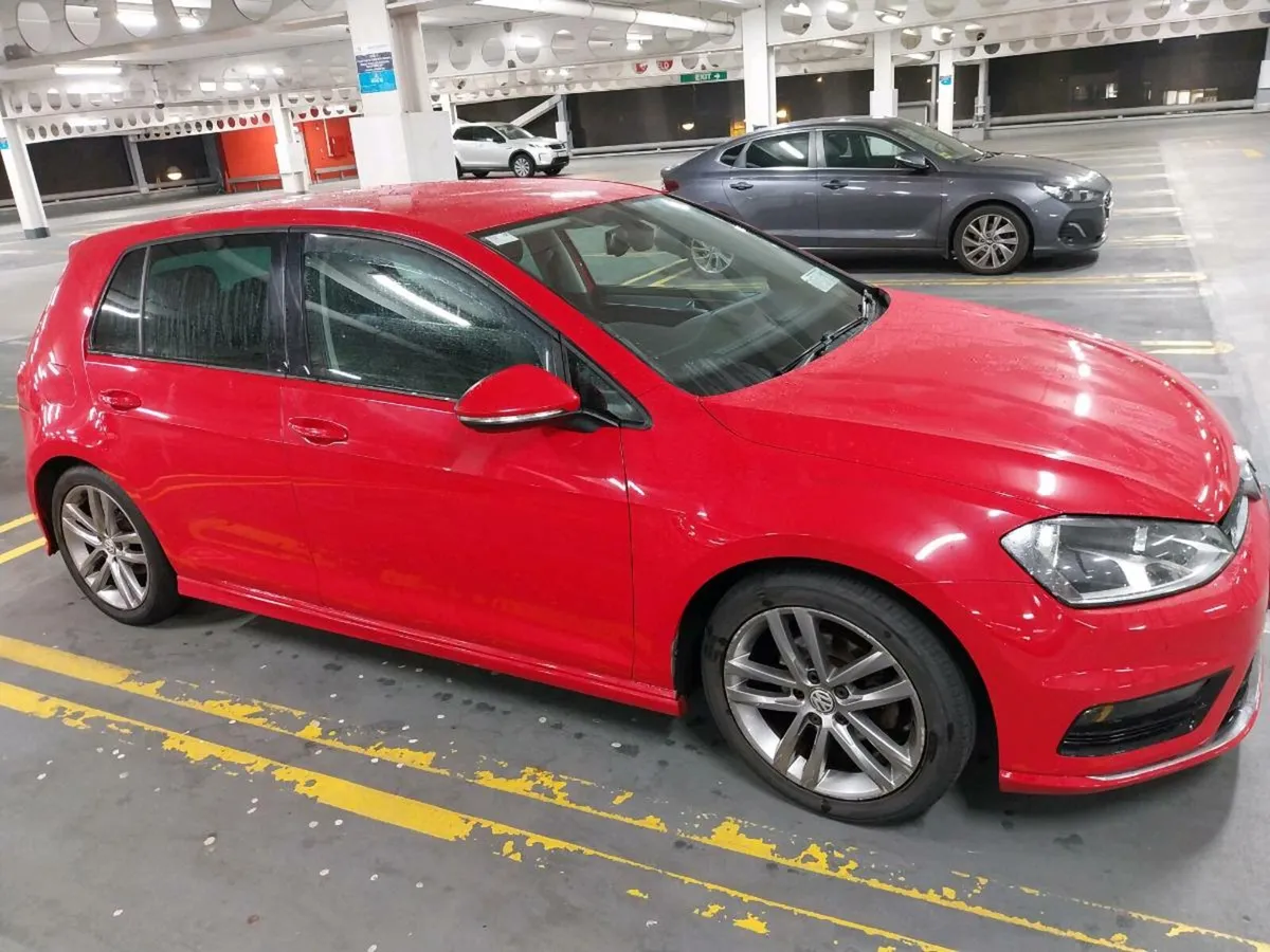 Volkswagon Golf R-line - Image 2