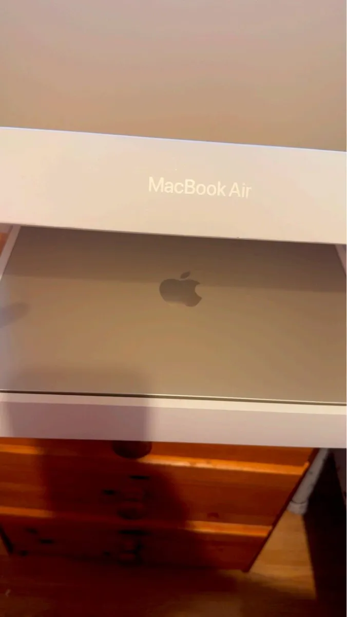 MacBook Air 2024 - Image 1