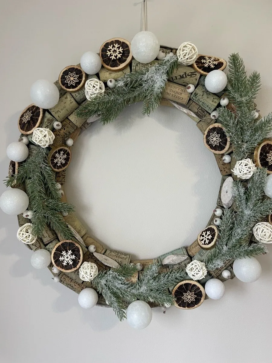 Bespoke handmade wreaths - Image 4