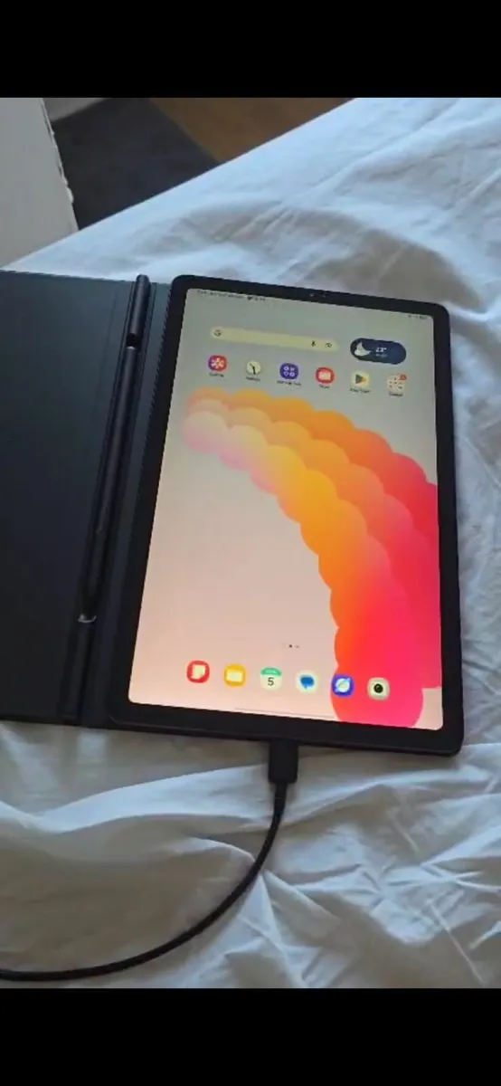 Galaxy Tab S6 Lite - Image 1
