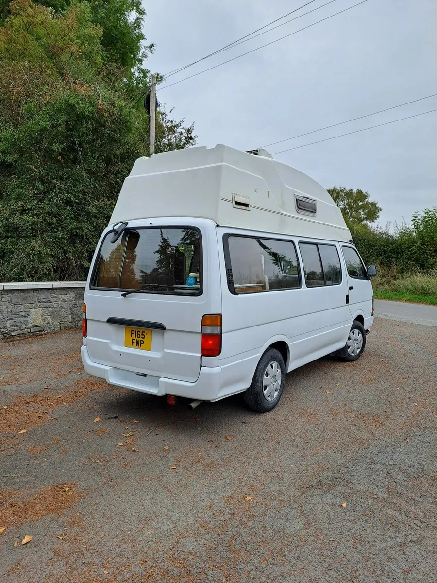 Toyota hiace camper - Image 2