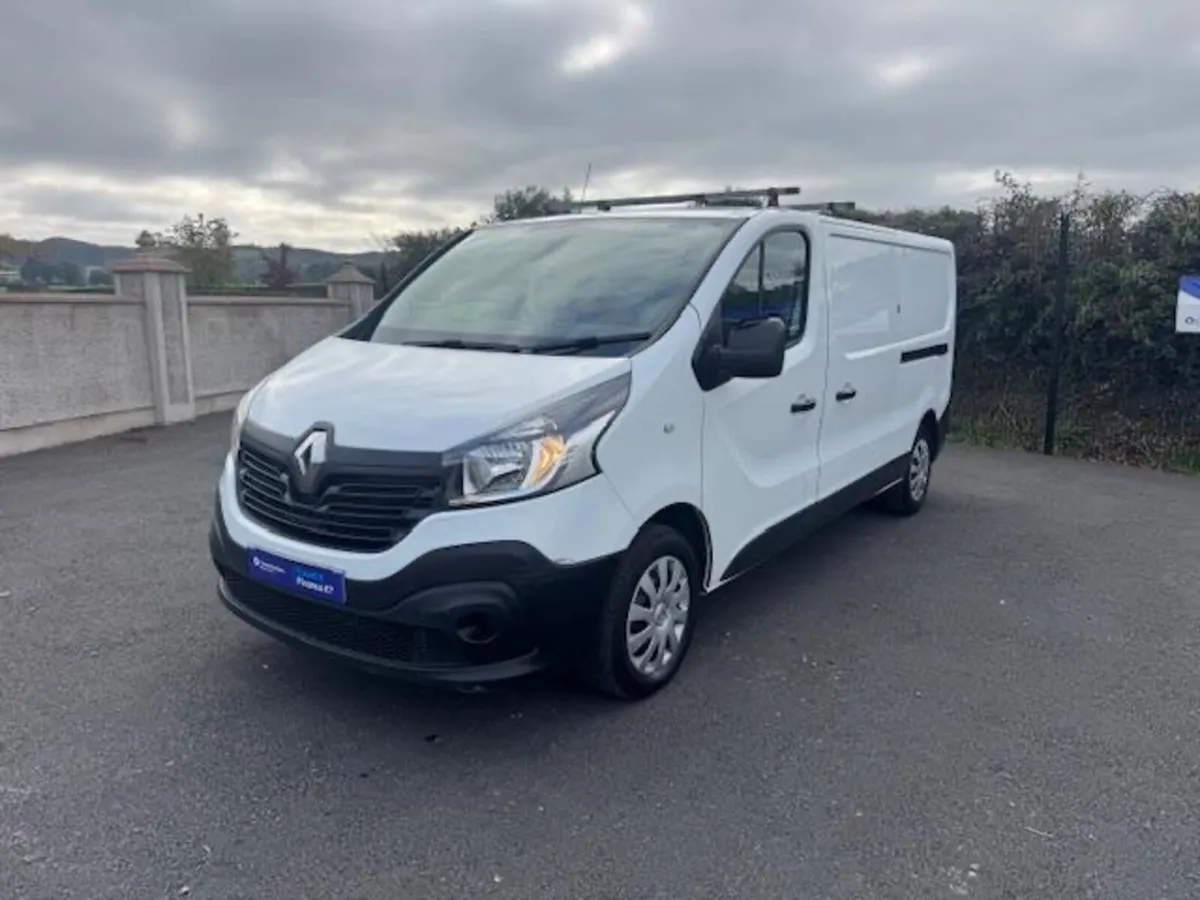 Renault Trafic LWB - NO VAT - Image 3
