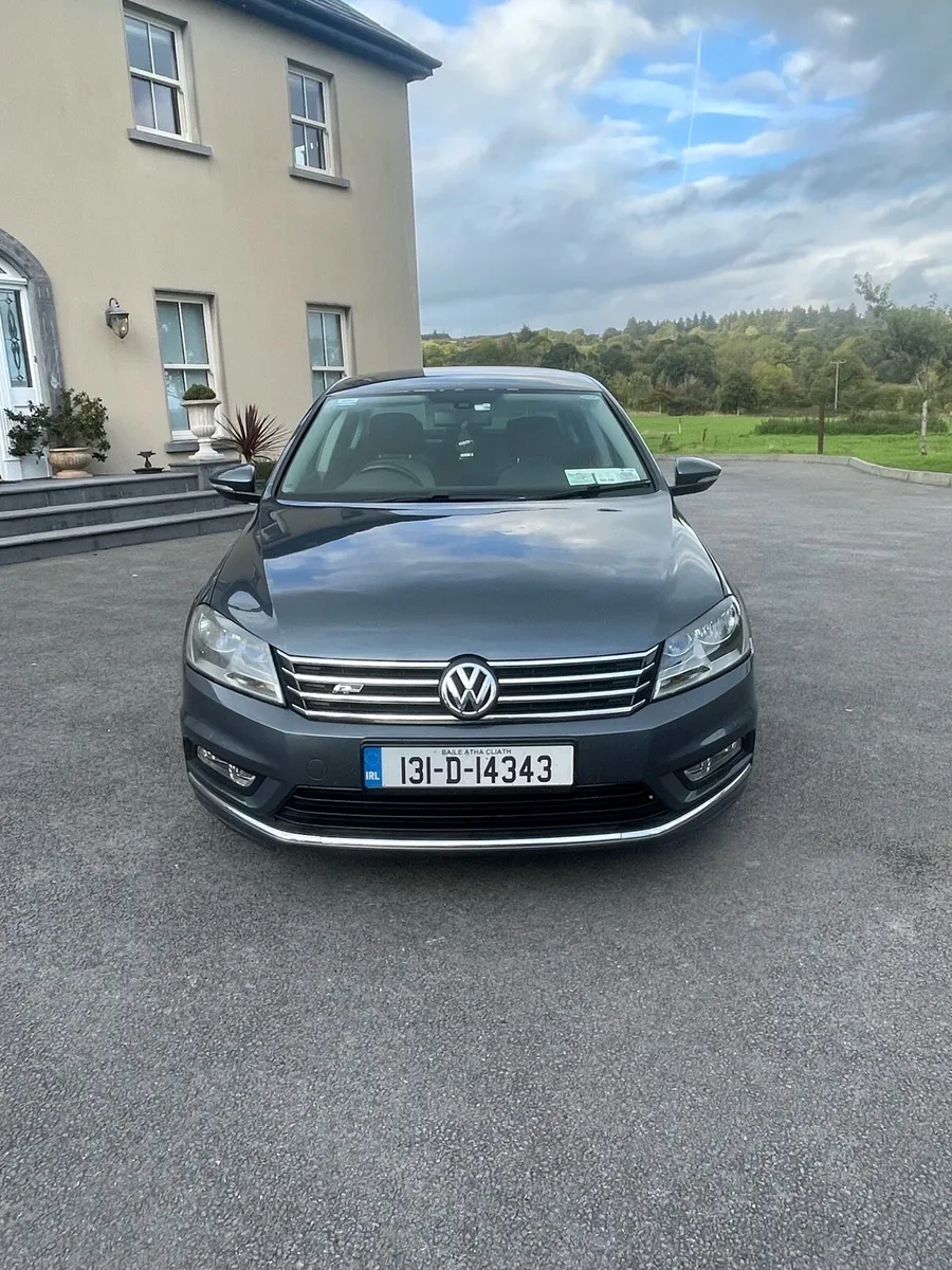 VW Passat R Line - Image 2