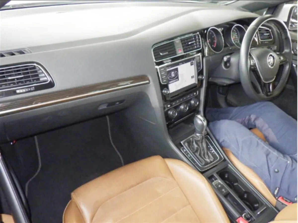 2016 VW Golf 1.4 Petrol Auto • Milano Tan Leather - Image 3
