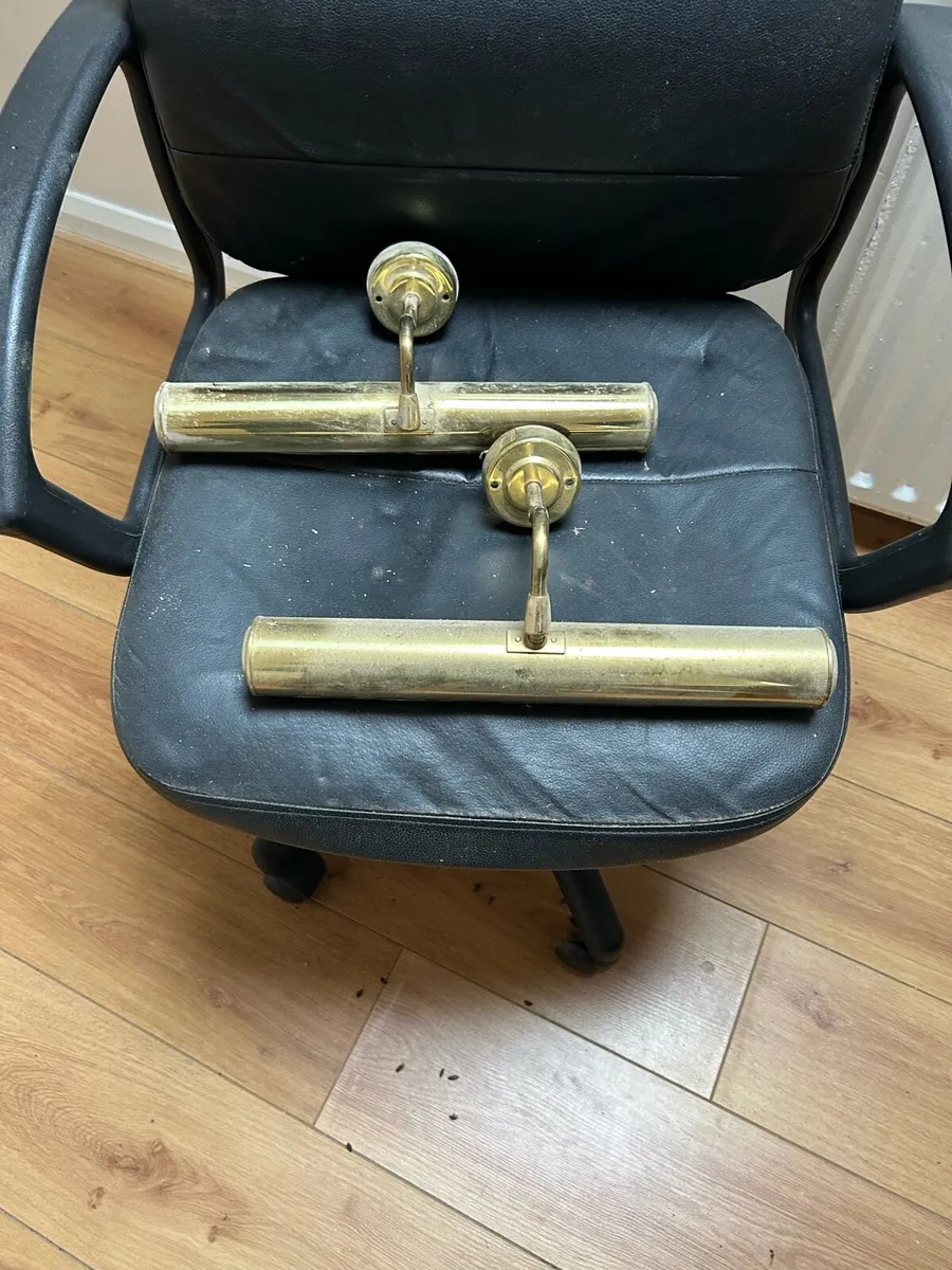 Wall lights - Image 1