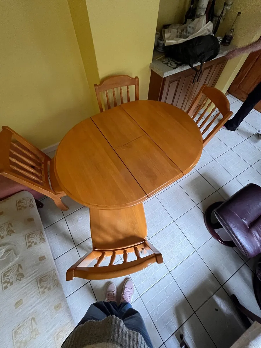Dining table and chairs - Image 4